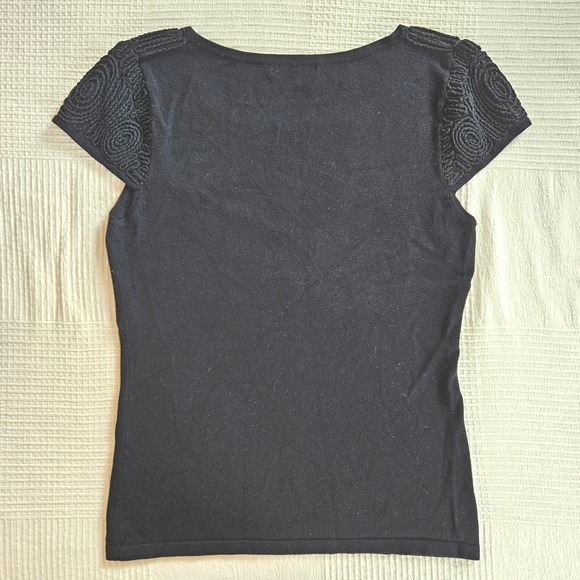Leo Guy Black Knit Quiet Luxury Embroidered Cap Sleeve Scoop Neck Top Women 2 - Picture 2 of 10